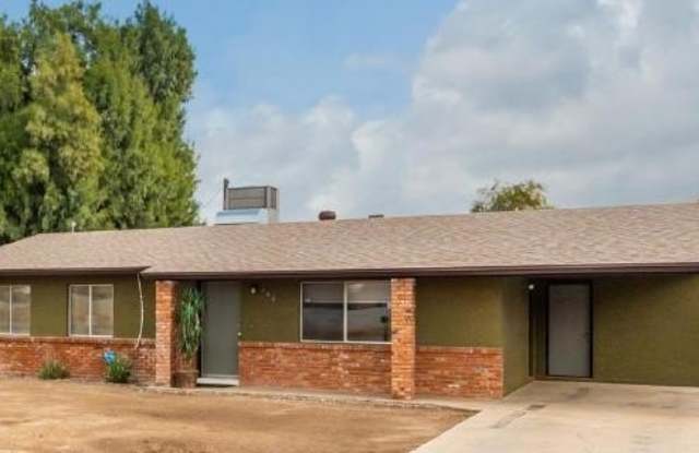 308 S 3RD Street