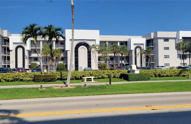 3525 S Ocean Blvd
