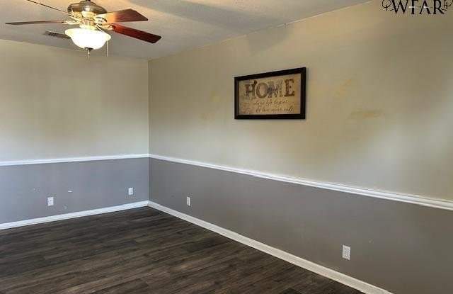 4660 BRIARWOOD DRIVE