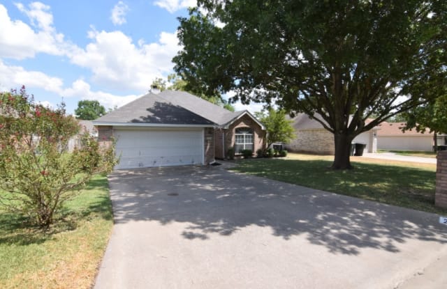 2110 Rawhide Trl - 2110 Rawhide Trail, Temple, TX 76502