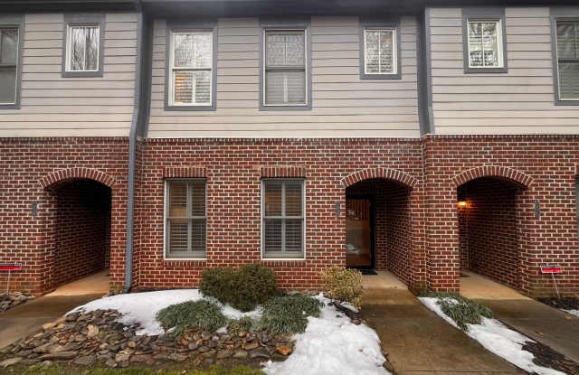 Townhome Available in North Main Community Downtown Greenville!