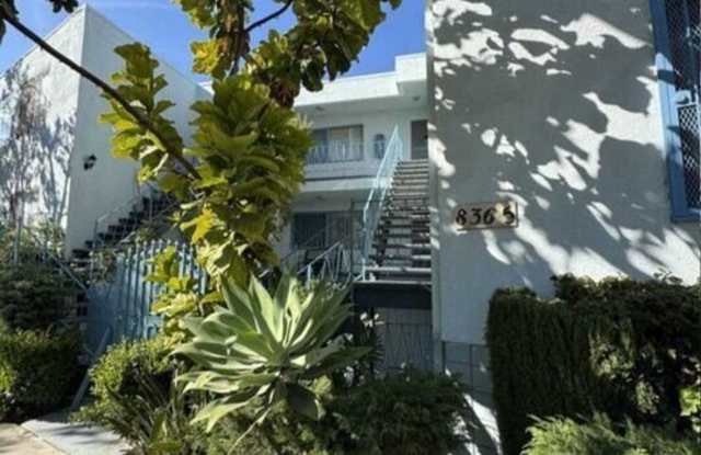 8365 Gregory Way unit: B