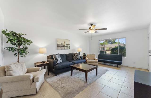 5409 South Hazelton Lane - Room 1