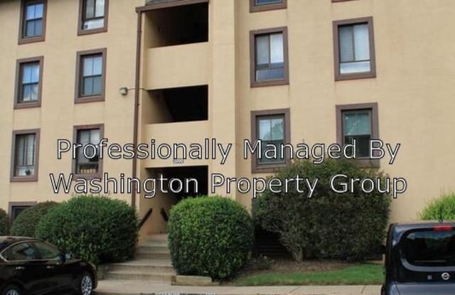 2200 Castle Rock Sq - 2200 Castle Rock Square, Reston, VA 20191