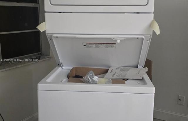 Photo of 7503 NW 44th Ct