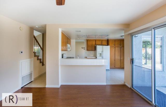 Charming 4-Bedroom Home with Mountain Views in Hamilton Ranch – Spacious Layout and Prime Location!