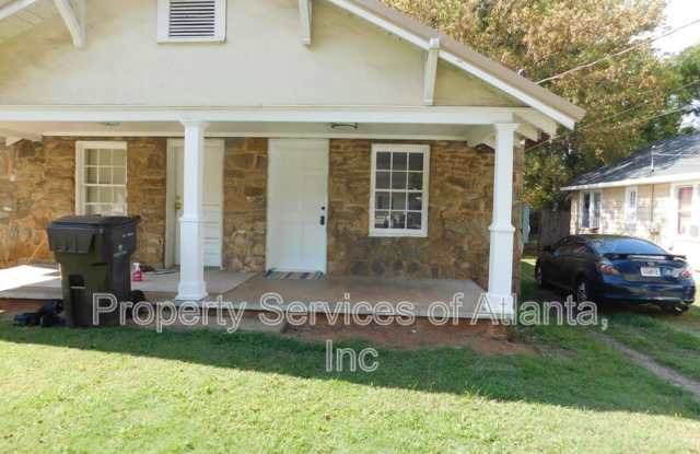 112 Summit Street B