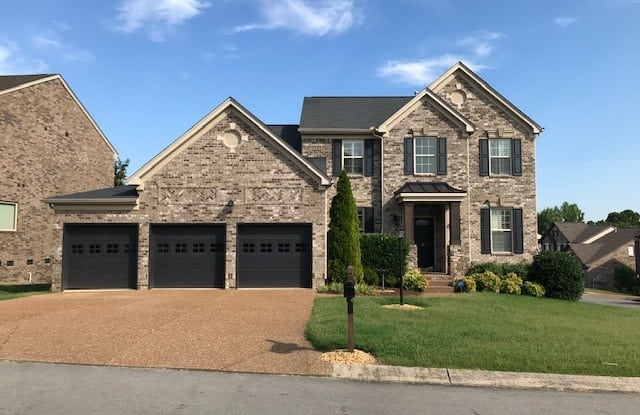 400 Warren Hill Dr - 400 Warren Hill Drive, Mount Juliet, TN 37122