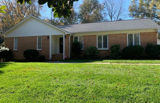 1317 Piccadilly Dr - 1317 Piccadilly Drive, Charlotte, NC 28211