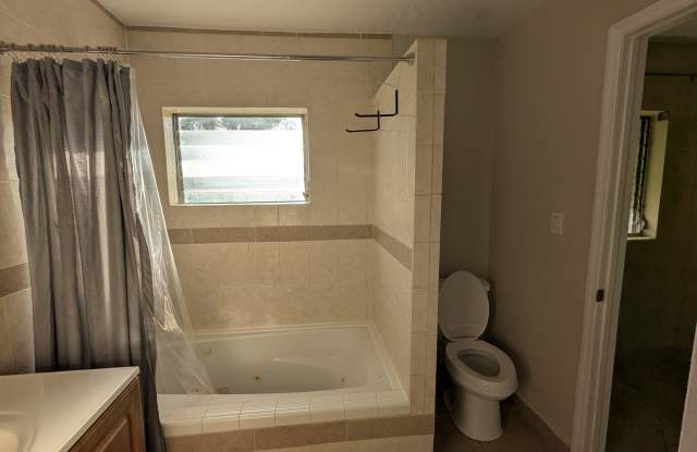 6041 Northeast 4th Avenue