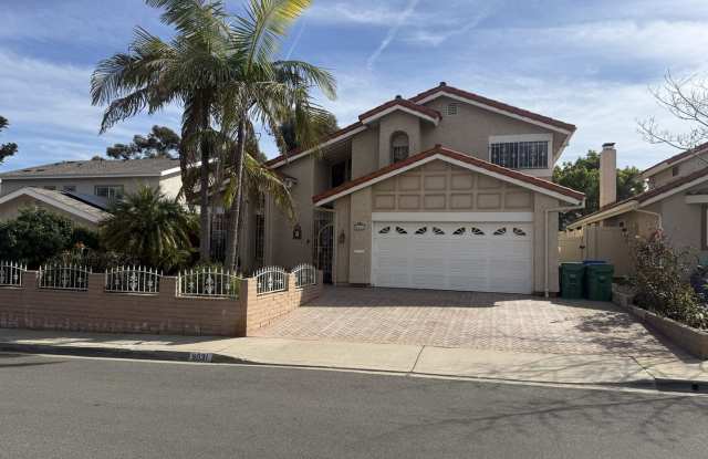 4-Bed | 3 Bath | University City Home for Rent