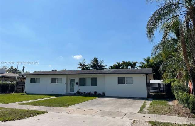 8640 SW 125th Ter