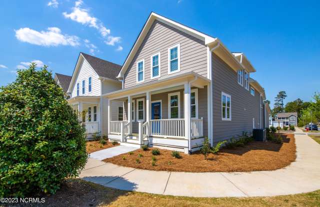 295 Manning Square