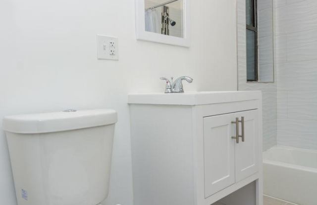 Photo of 2516 East 77th St.