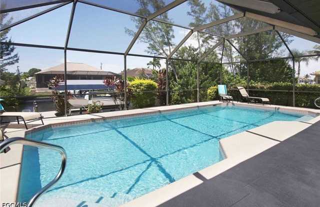1403 SW 40th Terrace