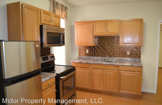 1 Bedroom Apartment Near Revs Stadiun - 257 North Queen Street, York, PA 17403