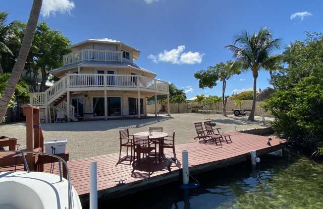 185 EL Capitan Drive