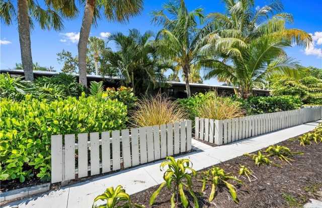 2563 NE Palm Avenue unit: 2563