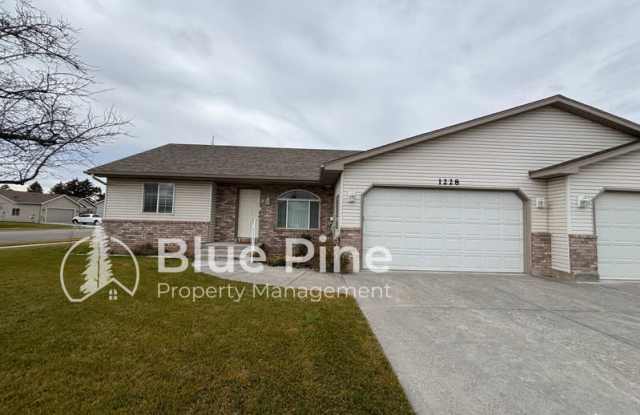 Photo of 1228 Oakmeadow Circle