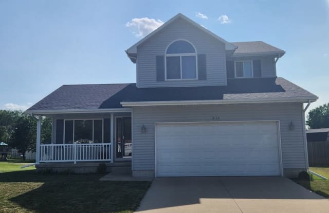 3112 SE Magnolia Dr - 3112 Southeast Magnolia Drive, Ankeny, IA 50021