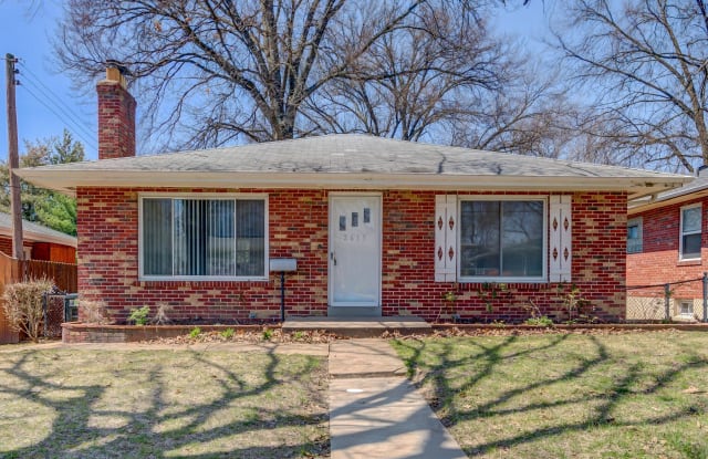 2615 Melvin Avenue - 2615 Melvin Avenue, Brentwood, MO 63144