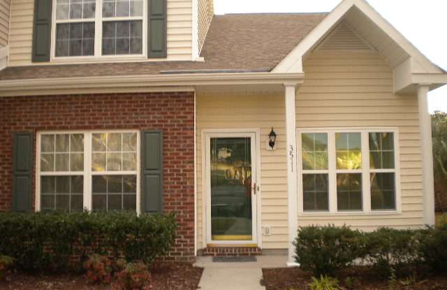 3511 Crepe Myrtle Ct