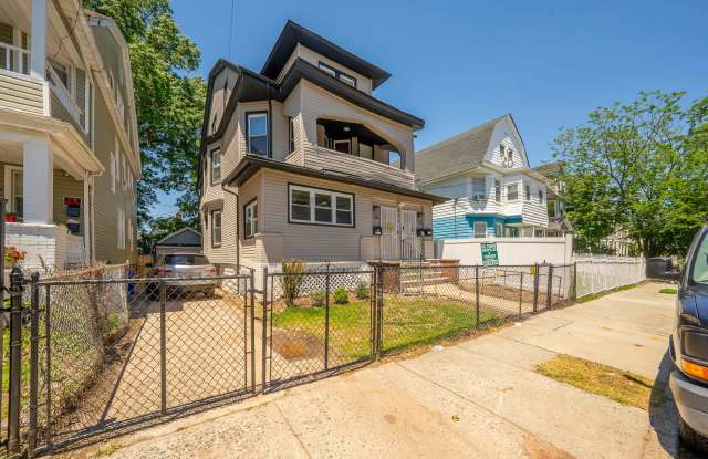 871-873 South 17th Street - 1