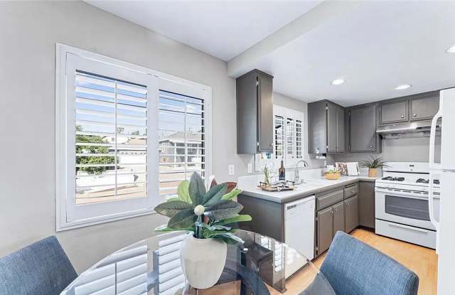 Photo of 917 W Imperial Hwy # 57