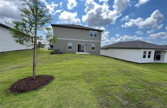 2217 CROSSBOW STREET