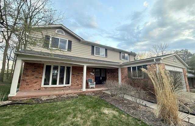 3123 ROLLING GREEN Circle S