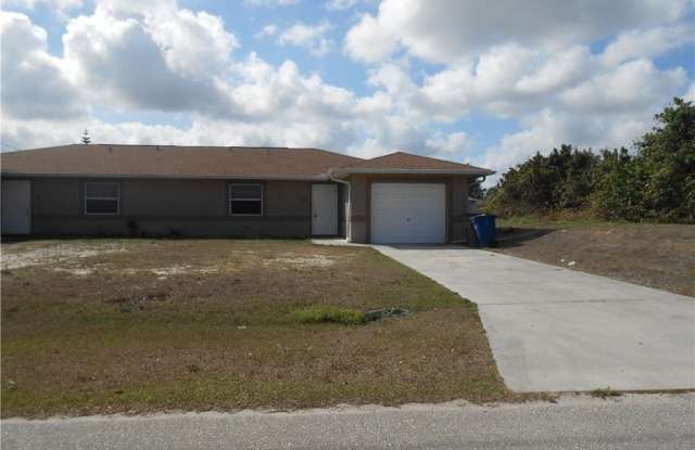 202 Hightower Avenue S