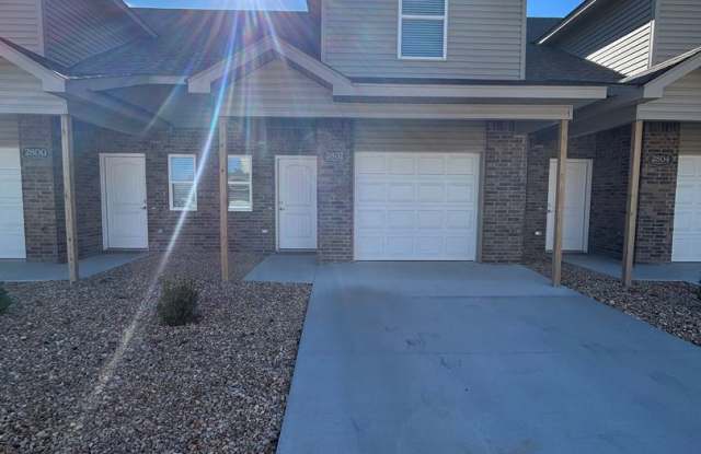 Modern New-Build Townhome with 3 Bedrooms, 2.5 Baths  1-Car Garage