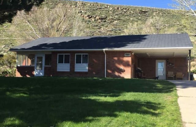 1218 W. Jeffers Dr. - 1218 West Jeffers Drive, Rawlins, WY 82301