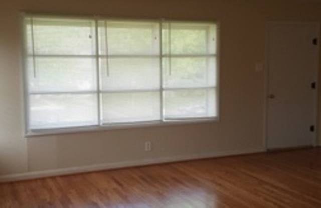 Newly Remodeled House for Rent in Crestwood