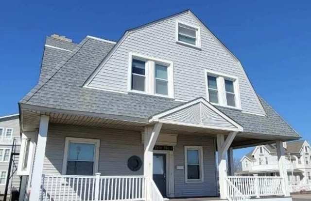 Photo of 1100 Ocean Avenue