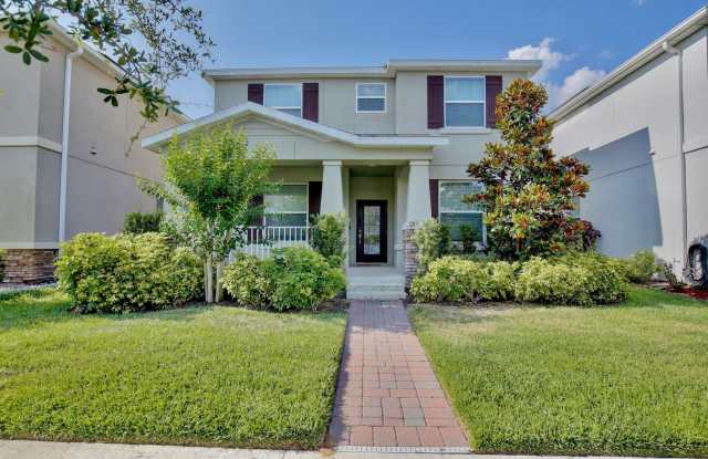 Luxurious 5/3 Modern Home with a Screened Patio and a 2 Car Garage in the Highly Desirable Storey Park - Orlando! - 11961 Hometown Place, Orange County, FL 32832