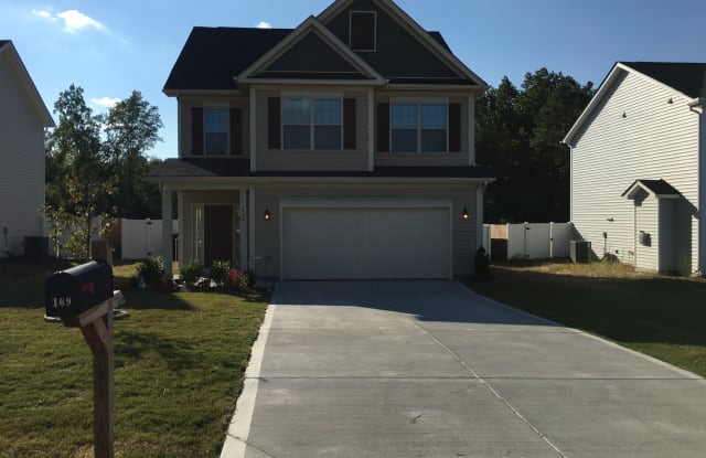 169 Blue Bay Lane - 169 Blue Bay Lane, Harnett County, NC 28326