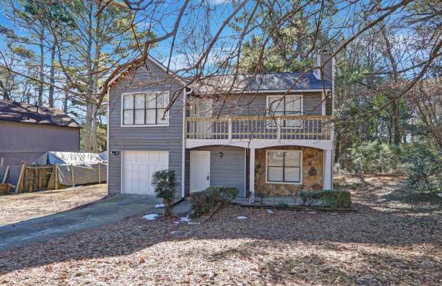 5443 Forest East