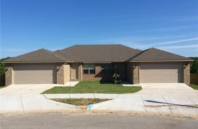 5106  SW Fieldstone  LN Unit #1