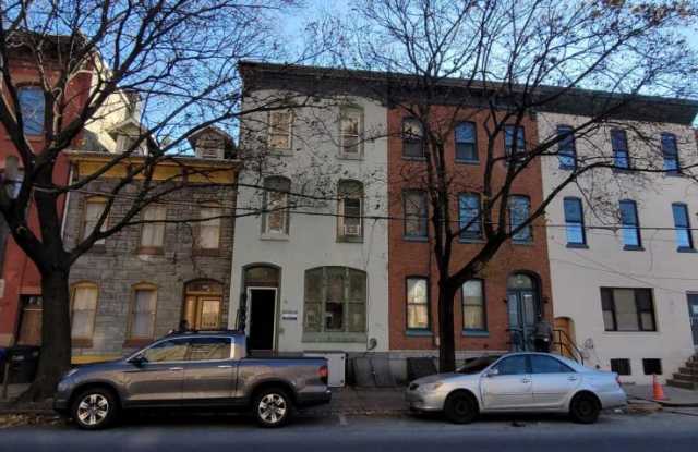 808 Franklin St