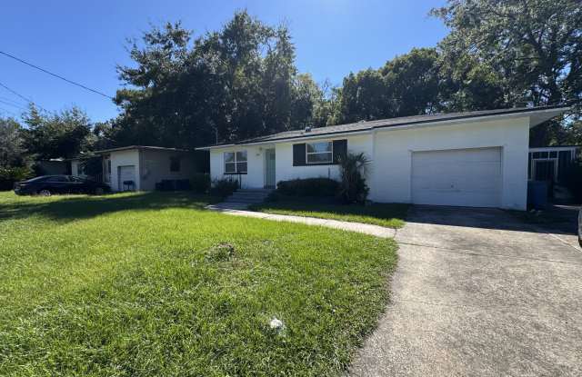 Photo of 6910 Cartier Circle