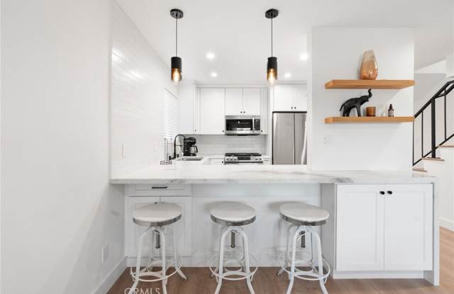 555 Evergreen Street