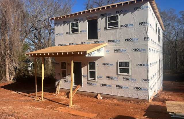 Five Bedroom New Construction Near UGA!