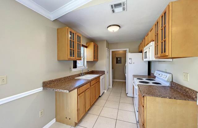 6075 Wilderness Avenue