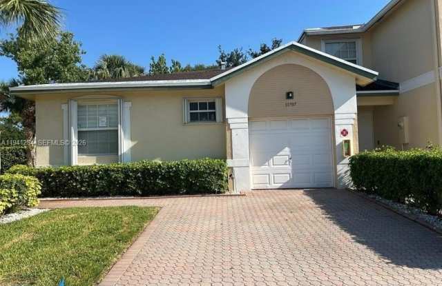 11707 NW 47th Dr