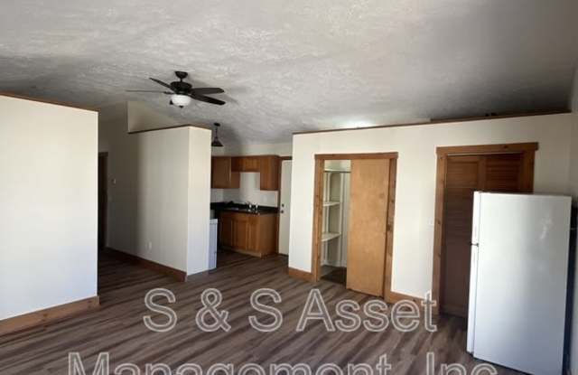 2331 South Pennsylvania Avenue