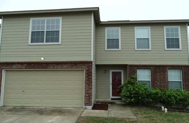 153 Hinge Chase, Cibolo, TX. 78108