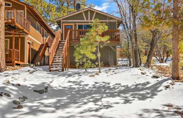 Photo of 861 Kern Avenue