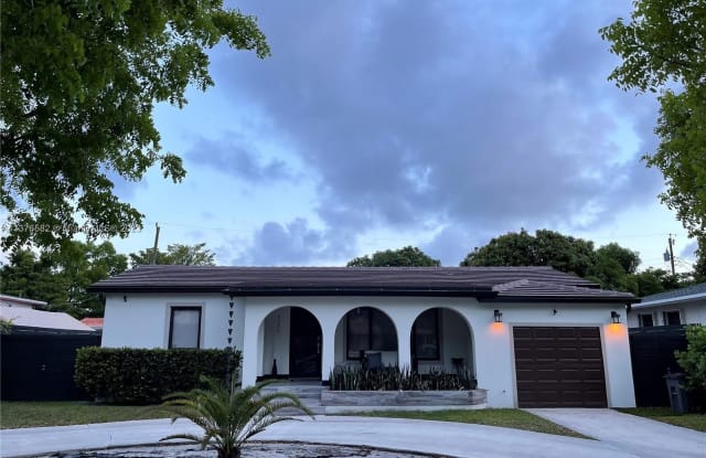 6346 SW 9th St - 6346 Southwest 9th Street, West Miami, FL 33144