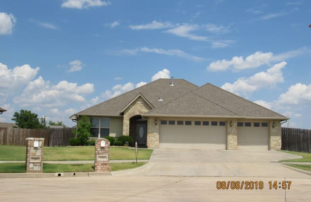 7205 SW Stradford Ave - 7205 Stradford Avenue, Lawton, OK 73505